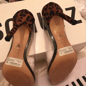 Point toe heel cheetah print clear